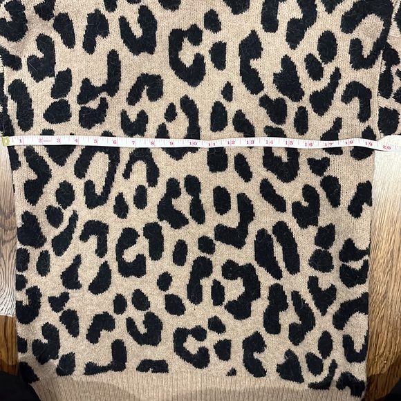 JCREW animal print sweater Small - Picture 3 of 8